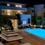 Apartment Dalmare *