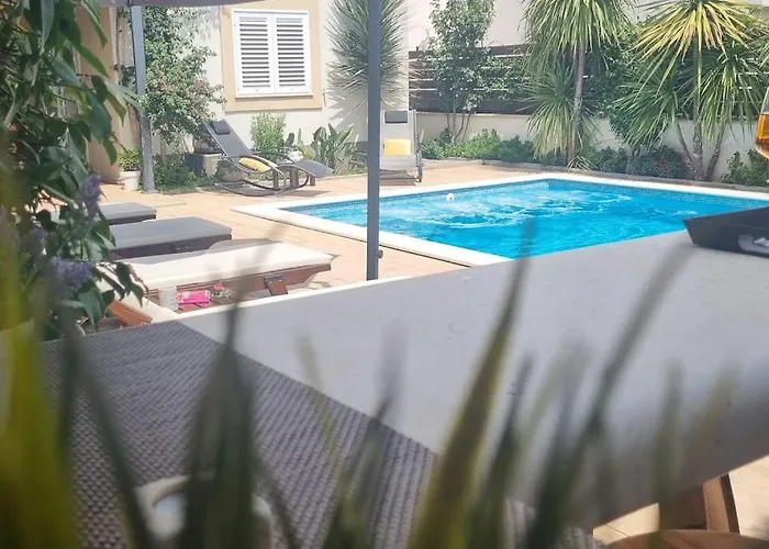 Dalmare Appartement *